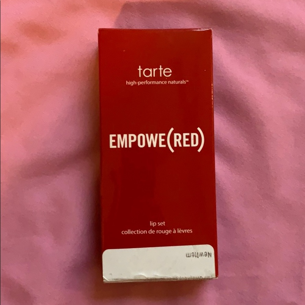 tarte EMPOWE(RED) Lip Set